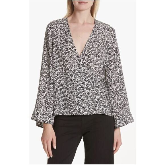 A.L.C. $345 Ray Deep V Bell Sleeve Printed Silk Wrap Top Eggshell/Black Size 6 - Picture 1 of 9